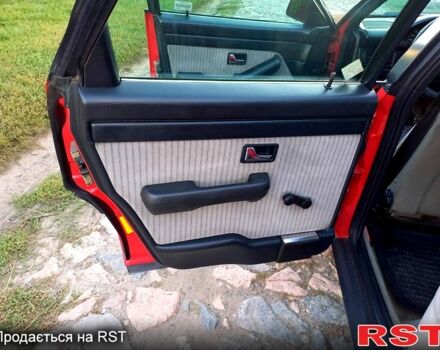 Красный Ауди 100, объемом двигателя 2 л и пробегом 230 тыс. км за 2550 $, фото 6 на Automoto.ua