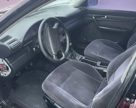 Красный Ауди 100, объемом двигателя 2.31 л и пробегом 328 тыс. км за 1300 $, фото 2 на Automoto.ua