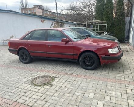 Красный Ауди 100, объемом двигателя 2.3 л и пробегом 400 тыс. км за 2250 $, фото 1 на Automoto.ua