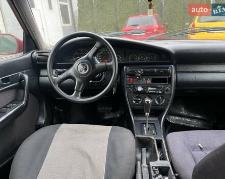 Красный Ауди 100, объемом двигателя 2.3 л и пробегом 400 тыс. км за 2300 $, фото 4 на Automoto.ua
