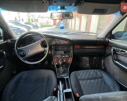 Красный Ауди 100, объемом двигателя 2.77 л и пробегом 200 тыс. км за 2999 $, фото 5 на Automoto.ua