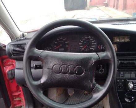Красный Ауди 100, объемом двигателя 2 л и пробегом 400 тыс. км за 3300 $, фото 2 на Automoto.ua