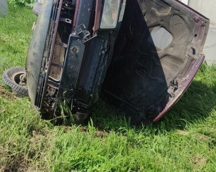 Красный Ауди 100, объемом двигателя 2.6 л и пробегом 353 тыс. км за 754 $, фото 2 на Automoto.ua