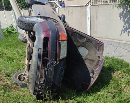 Красный Ауди 100, объемом двигателя 2.7 л и пробегом 353 тыс. км за 693 $, фото 4 на Automoto.ua