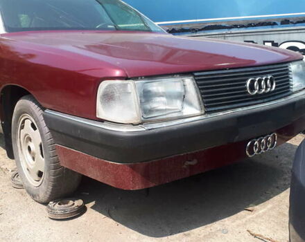 Красный Ауди 100, объемом двигателя 2.2 л и пробегом 270 тыс. км за 1100 $, фото 1 на Automoto.ua