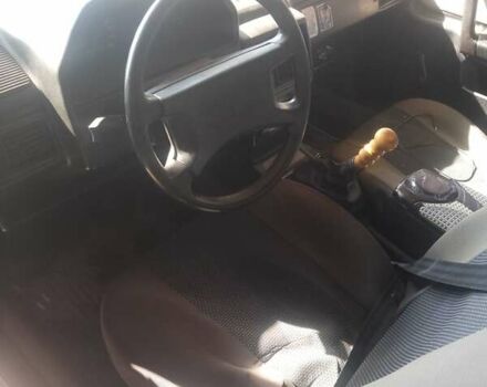 Красный Ауди 100, объемом двигателя 1.8 л и пробегом 360 тыс. км за 800 $, фото 1 на Automoto.ua