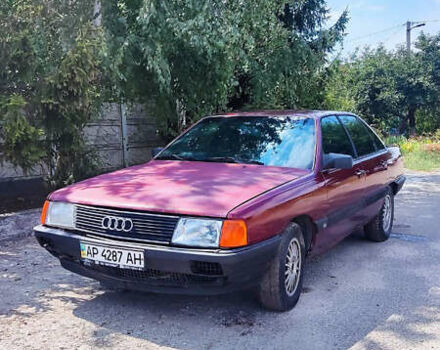 Красный Ауди 100, объемом двигателя 2.2 л и пробегом 160 тыс. км за 1000 $, фото 1 на Automoto.ua
