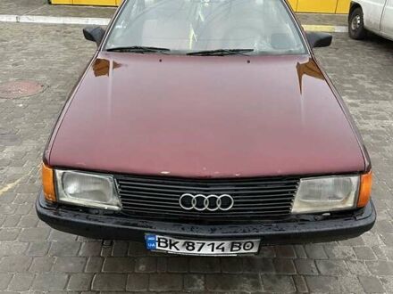 Ауди 100 1987 в Луцке на Automoto.ua Красный Ауди 100, объемом двигателя 1.8 л и пробегом 450 тыс. км за 1100 $, фото 1 на Automoto.ua