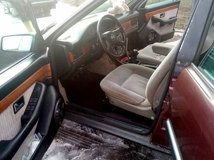 Ауді 100 1988 у Чернігові на Automoto.ua Червоний Ауді 100, об'ємом двигуна 2.3 л та пробігом 417 тис. км за 2400 $, фото 1 на Automoto.ua