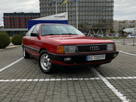 Ауди 100 1988 в Львове на Automoto.ua Красный Ауди 100, объемом двигателя 1.99 л и пробегом 333 тыс. км за 1750 $, фото 1 на Automoto.ua
