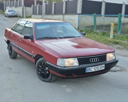 Червоний Ауді 100, об'ємом двигуна 1.8 л та пробігом 285 тис. км за 1699 $, фото 1 на Automoto.ua
