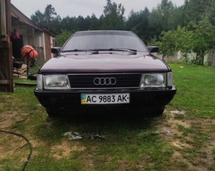 Красный Ауди 100, объемом двигателя 0 л и пробегом 320 тыс. км за 900 $, фото 1 на Automoto.ua