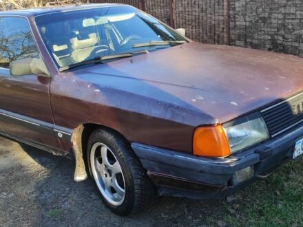 Красный Ауди 100, объемом двигателя 0 л и пробегом 275 тыс. км за 1200 $, фото 1 на Automoto.ua