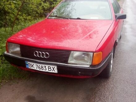 Ауди 100 1990 в Ровно на Automoto.ua Красный Ауди 100, объемом двигателя 1.8 л и пробегом 250 тыс. км за 1350 $, фото 1 на Automoto.ua