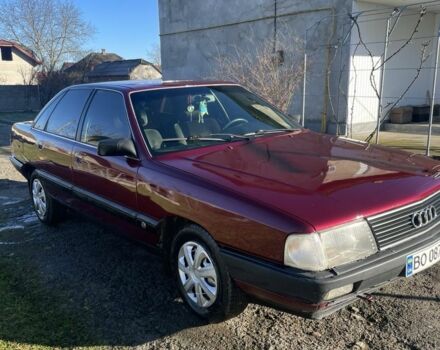 Красный Ауди 100, объемом двигателя 1.8 л и пробегом 80 тыс. км за 2199 $, фото 1 на Automoto.ua