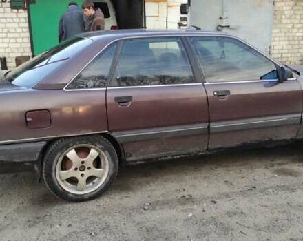 Красный Ауди 100, объемом двигателя 2 л и пробегом 280 тыс. км за 1500 $, фото 1 на Automoto.ua