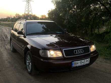 Красный Ауди 100, объемом двигателя 2.5 л и пробегом 550 тыс. км за 4000 $, фото 1 на Automoto.ua