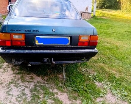 Ауди 100, объемом двигателя 2.2 л и пробегом 316 тыс. км за 650 $, фото 1 на Automoto.ua