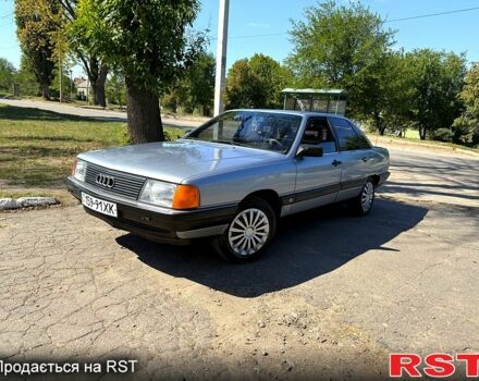Ауди 100, объемом двигателя 1.8 л и пробегом 280 тыс. км за 1450 $, фото 3 на Automoto.ua