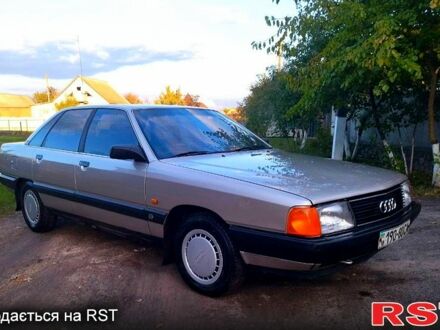 Ауди 100 1988 в Сумах на Automoto.ua Ауди 100, объемом двигателя 2.2 л и пробегом 280 тыс. км за 2750 $, фото 1 на Automoto.ua
