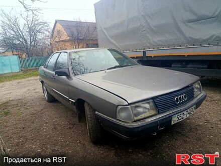 Ауди 100, объемом двигателя 2.3 л и пробегом 400 тыс. км за 600 $, фото 1 на Automoto.ua