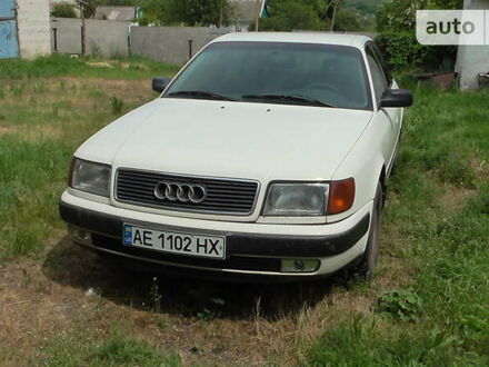 Ауді 100 1992 у Дніпро (Дніпропетровську) на Automoto.ua Ауді 100, об'ємом двигуна 2 л та пробігом 408 тис. км за 1400 $, фото 1 на Automoto.ua