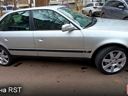 Ауді 100 1992 у Миколаєві на Automoto.ua Ауді 100, об'ємом двигуна 26 л та пробігом 309 тис. км за 2200 $, фото 1 на Automoto.ua