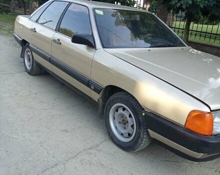 Желтый Ауди 100, объемом двигателя 2 л и пробегом 431 тыс. км за 1200 $, фото 2 на Automoto.ua