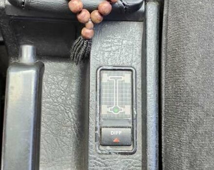 Желтый Ауди 100, объемом двигателя 2.2 л и пробегом 300 тыс. км за 2800 $, фото 2 на Automoto.ua
