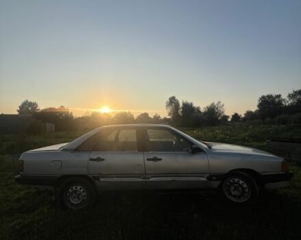 Серый Ауди 100, объемом двигателя 2.2 л и пробегом 40 тыс. км за 706 $, фото 7 на Automoto.ua