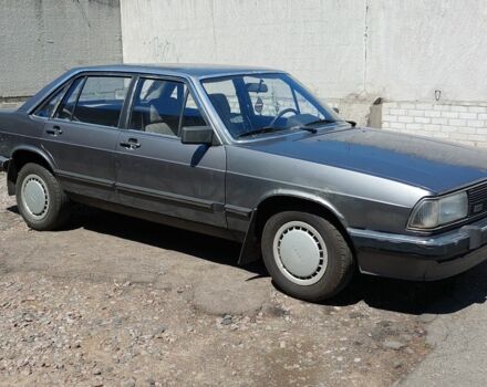 Серый Ауди 100, объемом двигателя 2.2 л и пробегом 354 тыс. км за 1200 $, фото 3 на Automoto.ua