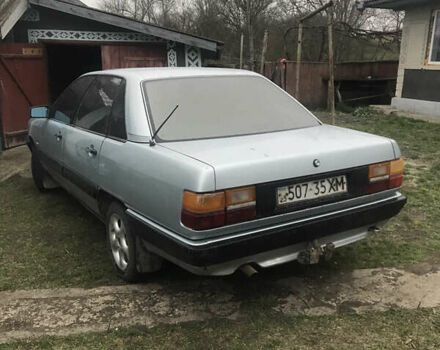Сірий Ауді 100, об'ємом двигуна 1.8 л та пробігом 200 тис. км за 1100 $, фото 2 на Automoto.ua
