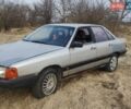 Сірий Ауді 100, об'ємом двигуна 1.78 л та пробігом 300 тис. км за 900 $, фото 1 на Automoto.ua