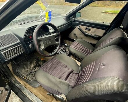 Серый Ауди 100, объемом двигателя 1.8 л и пробегом 338 тыс. км за 1000 $, фото 4 на Automoto.ua