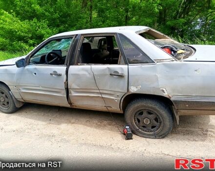 Серый Ауди 100, объемом двигателя 1.8 л и пробегом 111 тыс. км за 500 $, фото 2 на Automoto.ua