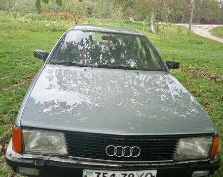 Серый Ауди 100, объемом двигателя 1.8 л и пробегом 125 тыс. км за 834 $, фото 4 на Automoto.ua