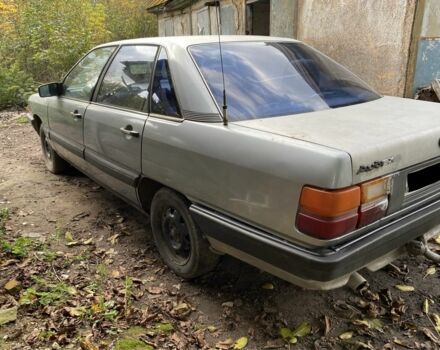 Серый Ауди 100, объемом двигателя 2.2 л и пробегом 307 тыс. км за 1600 $, фото 5 на Automoto.ua