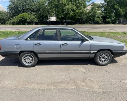 Серый Ауди 100, объемом двигателя 2.1 л и пробегом 300 тыс. км за 979 $, фото 1 на Automoto.ua