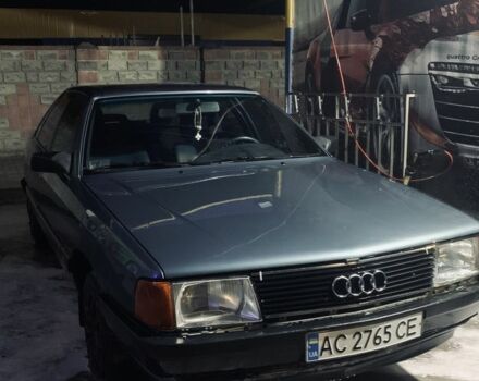 Серый Ауди 100, объемом двигателя 2 л и пробегом 322 тыс. км за 1700 $, фото 2 на Automoto.ua
