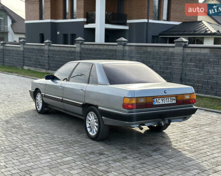 Серый Ауди 100, объемом двигателя 1.8 л и пробегом 380 тыс. км за 1950 $, фото 3 на Automoto.ua