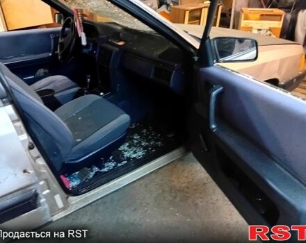 Сірий Ауді 100, об'ємом двигуна 2.3 л та пробігом 300 тис. км за 480 $, фото 1 на Automoto.ua