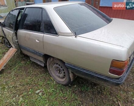 Сірий Ауді 100, об'ємом двигуна 1.8 л та пробігом 365 тис. км за 300 $, фото 8 на Automoto.ua