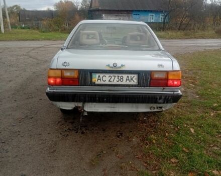 Серый Ауди 100, объемом двигателя 2.2 л и пробегом 999 тыс. км за 1100 $, фото 4 на Automoto.ua