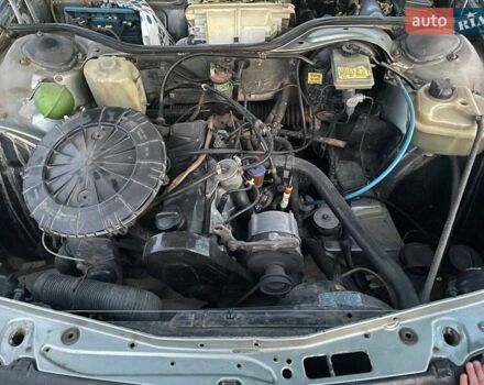 Серый Ауди 100, объемом двигателя 1.8 л и пробегом 306 тыс. км за 1100 $, фото 9 на Automoto.ua