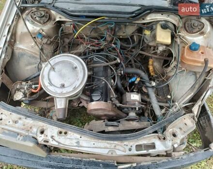 Сірий Ауді 100, об'ємом двигуна 1.8 л та пробігом 365 тис. км за 300 $, фото 10 на Automoto.ua