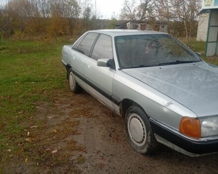 Серый Ауди 100, объемом двигателя 2.2 л и пробегом 999 тыс. км за 1100 $, фото 2 на Automoto.ua