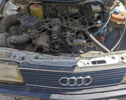 Серый Ауди 100, объемом двигателя 1.8 л и пробегом 370 тыс. км за 1200 $, фото 4 на Automoto.ua