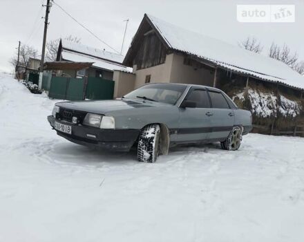 Сірий Ауді 100, об'ємом двигуна 0 л та пробігом 300 тис. км за 1500 $, фото 5 на Automoto.ua