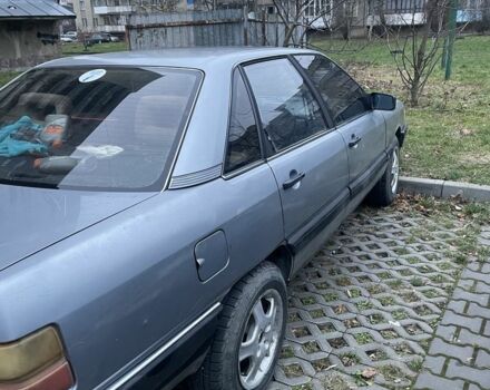 Серый Ауди 100, объемом двигателя 2.2 л и пробегом 3 тыс. км за 900 $, фото 5 на Automoto.ua