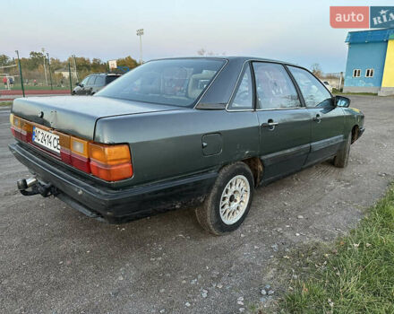 Сірий Ауді 100, об'ємом двигуна 1.99 л та пробігом 300 тис. км за 700 $, фото 4 на Automoto.ua